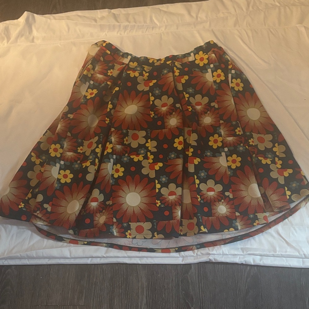 LulaRoe Retro Floral Pleated Skirt Green/Red 3XL Spring Bloomcore Boho Festival